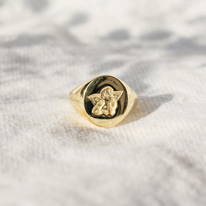 9ct gold Angel signet ring with engraved angel motif
