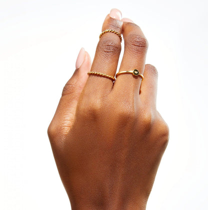 Minimalist bold twist ring – dainty solid gold design for stacking