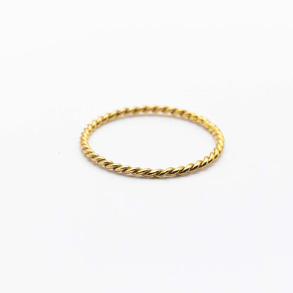 Dainty twist ring in 9ct solid gold – delicate textured stacking band